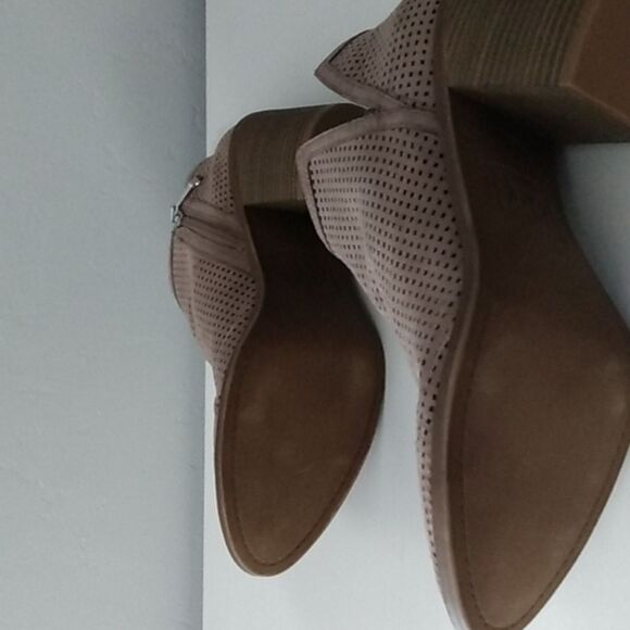 DV by Dolce Vita Perforated Ankle Booties – Taupe – 3.5" Heel – 10 - Picture 5 of 14